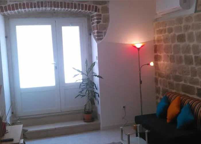 Drazin * Kastela